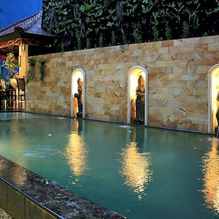 Taman Ayu Legian Hotel Ngoại thất bức ảnh